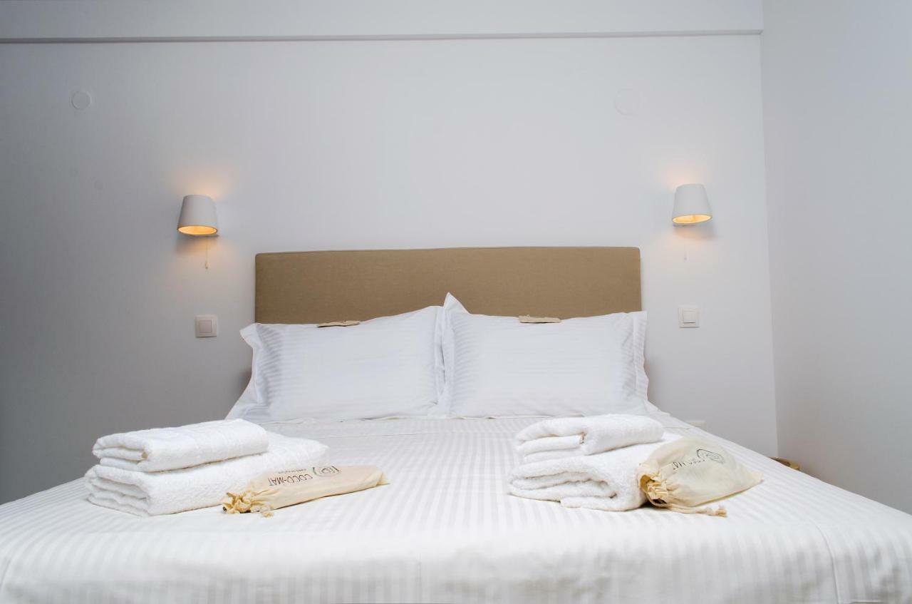 Thea Suites Nea Kallikrateia エクステリア 写真